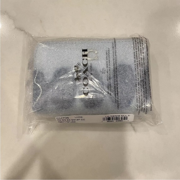 Coach Denim Zip Around Card Case with Tie-Dye Wallet - Picture 3 of 3